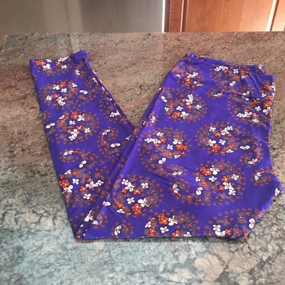 TC NWOT LuLaRoe Leggings BB42 1064